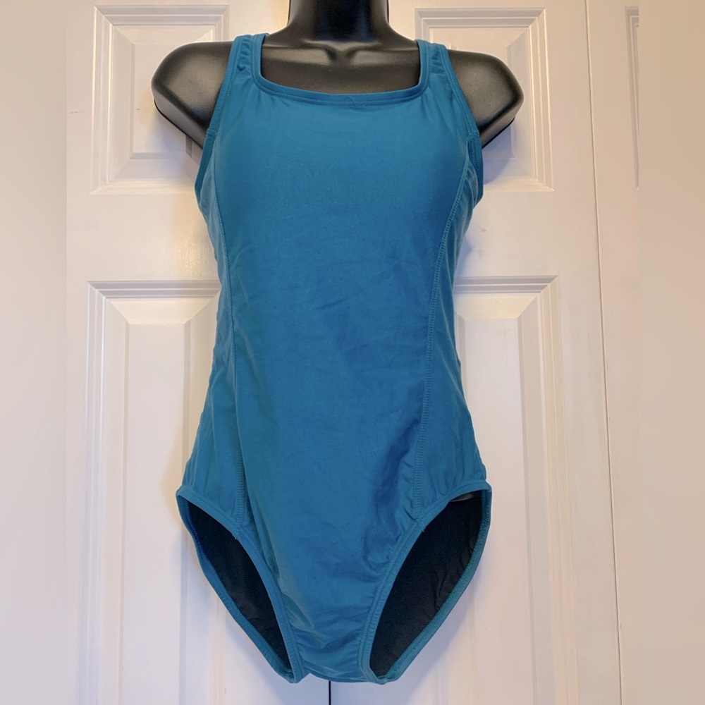 Women’s Waterpro Swimsuit ( Size 12) Color Textured Coastal Used good condition